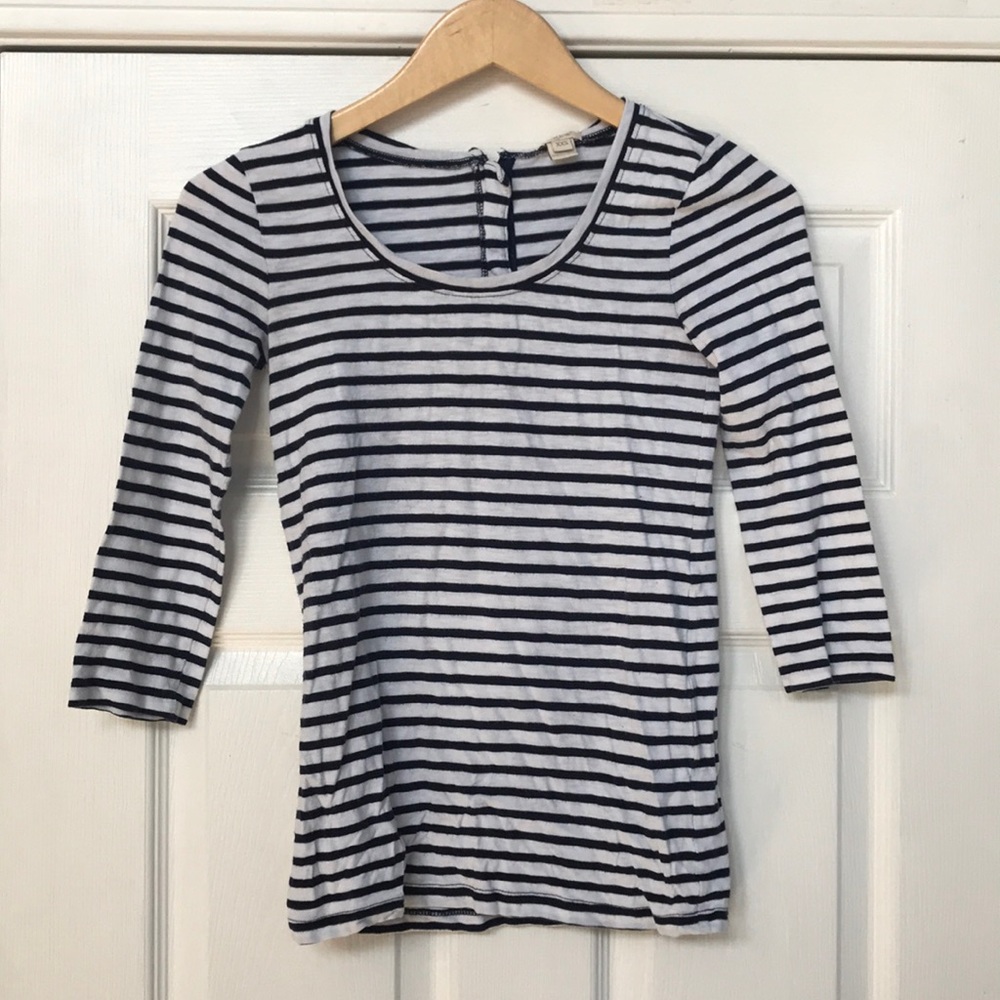 Striped scoop neck, zip back shirt